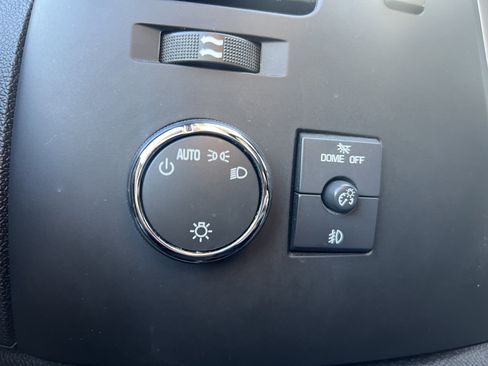 Used 2010 Chevrolet Silverado 1500 LT w/ Power Pack Plus image 17