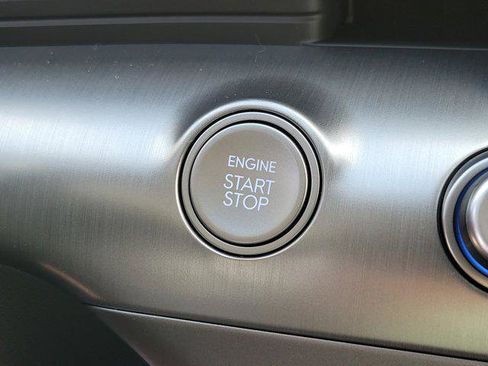 New 2026 Hyundai Kona SE image 27