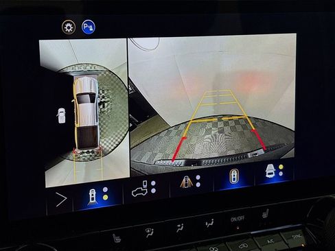 New 2026 Chevrolet Colorado Trail Boss w/ Off-Road Front Bumper Package image 14