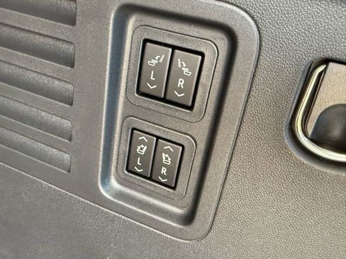 New 2026 Chevrolet Traverse RS w/ LPO, Floor Liner Package image 48