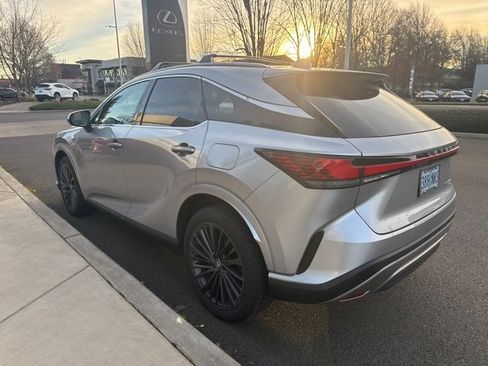 Used 2024 Lexus RX 350 Premium image 5
