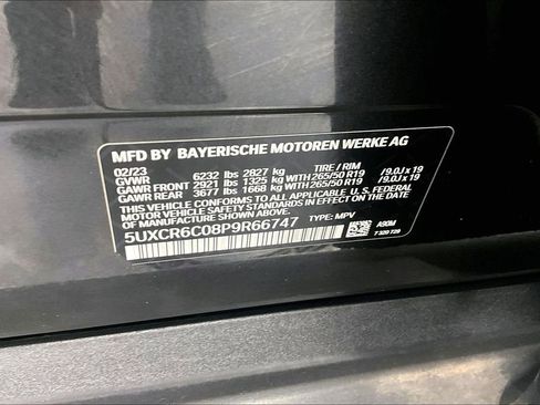 Used 2023 BMW X5 xDrive40i w/ Premium Package image 34