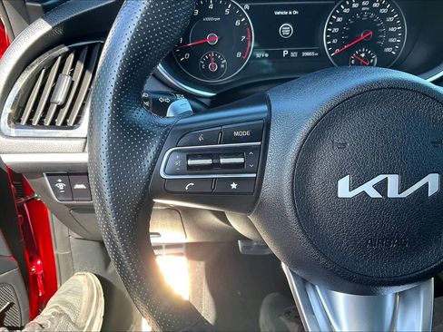 Used 2022 Kia Stinger GT2 image 22