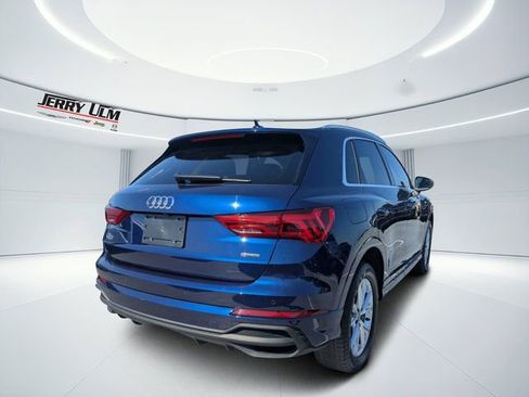 Used 2023 Audi Q3 2.0T Premium Plus w/ Premium Plus Package AWD/4WD image 3