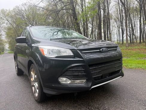 Used 2014 Ford Escape SE w/ Equipment Group 201A AWD/4WD image 6