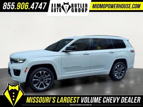 Used 2025 Jeep Grand Cherokee L Overland w/ Luxury Tech Group IV AWD/4WD image 14