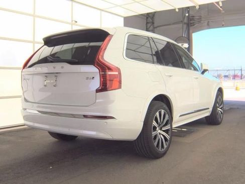 Used 2025 Volvo XC90 B6 Plus AWD/4WD image 3