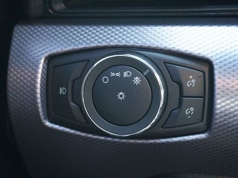 Used 2017 Ford Mustang GT RWD image 23