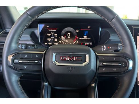 Used 2024 GMC Acadia AT4 w/ Luxury Package AWD/4WD image 28