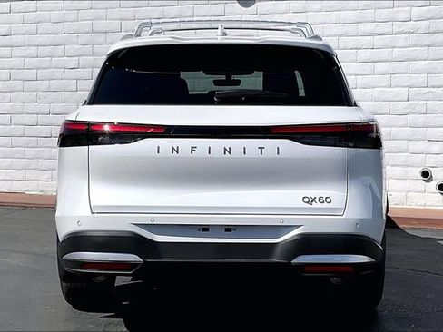 New 2026 INFINITI QX60 Luxe w/ Cargo Package FWD image 3
