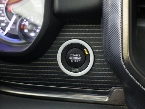 Used 2020 RAM 1500 Limited image 19