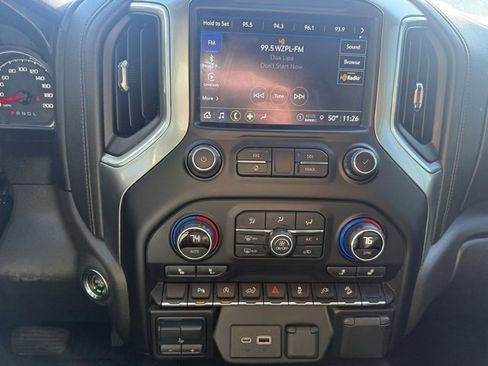 Used 2021 Chevrolet Silverado 1500 LT Trail Boss image 25