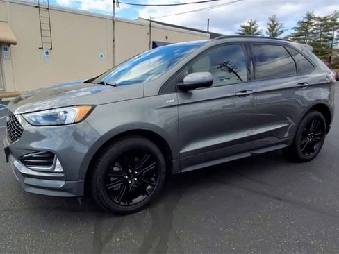Used 2022 Ford Edge ST-Line image 4