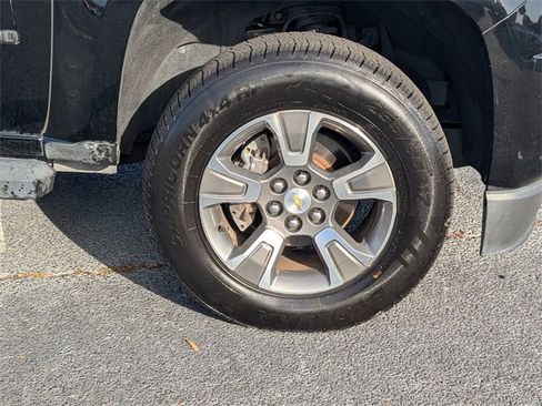 Used 2019 Chevrolet Colorado Z71 w/ LPO, Premium Interior Package image 12