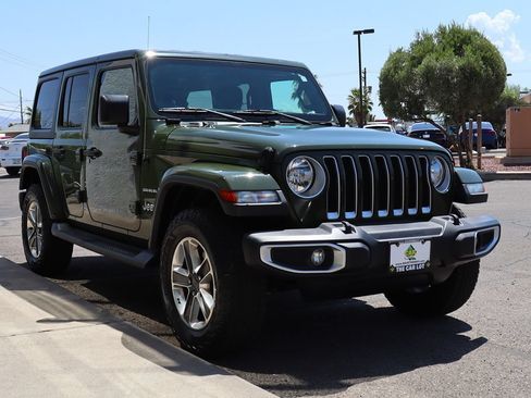 Used 2020 Jeep Wrangler Unlimited Sahara AWD/4WD image 14