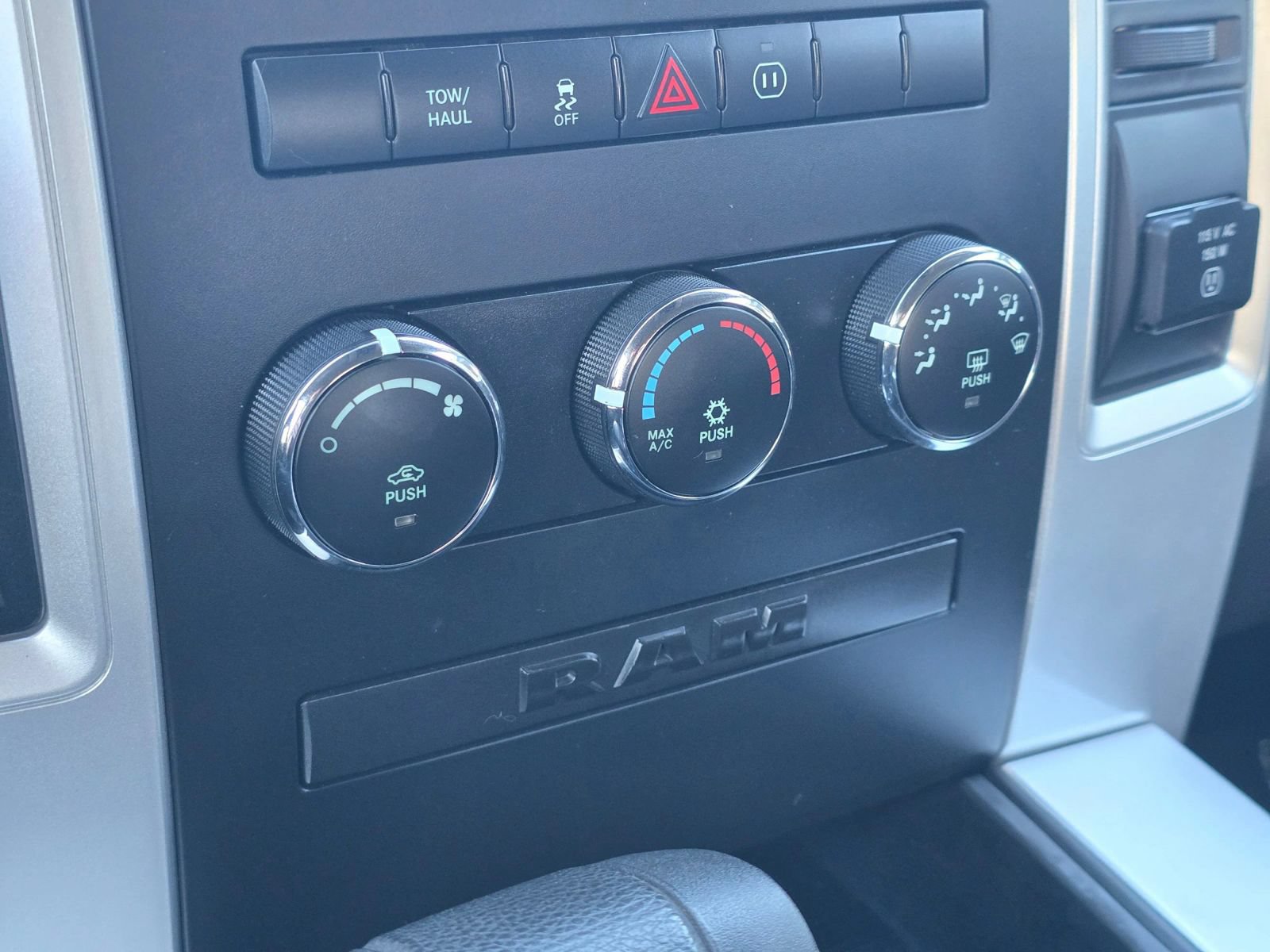 Used 2012 RAM 1500 Sport AWD/4WD image 31