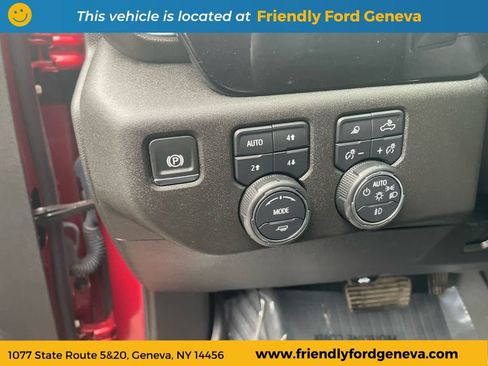 Used 2024 Chevrolet Silverado 1500 RST AWD/4WD image 17