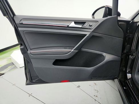 Used 2015 Volkswagen GTI Autobahn FWD image 21