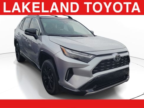 Used 2025 Toyota RAV4 XSE AWD/4WD image 1