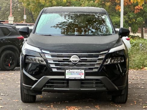 New 2026 Nissan Rogue SV image 10