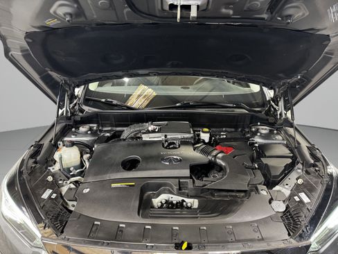 Used 2020 INFINITI QX50 Luxe w/ Navigation Package FWD image 10