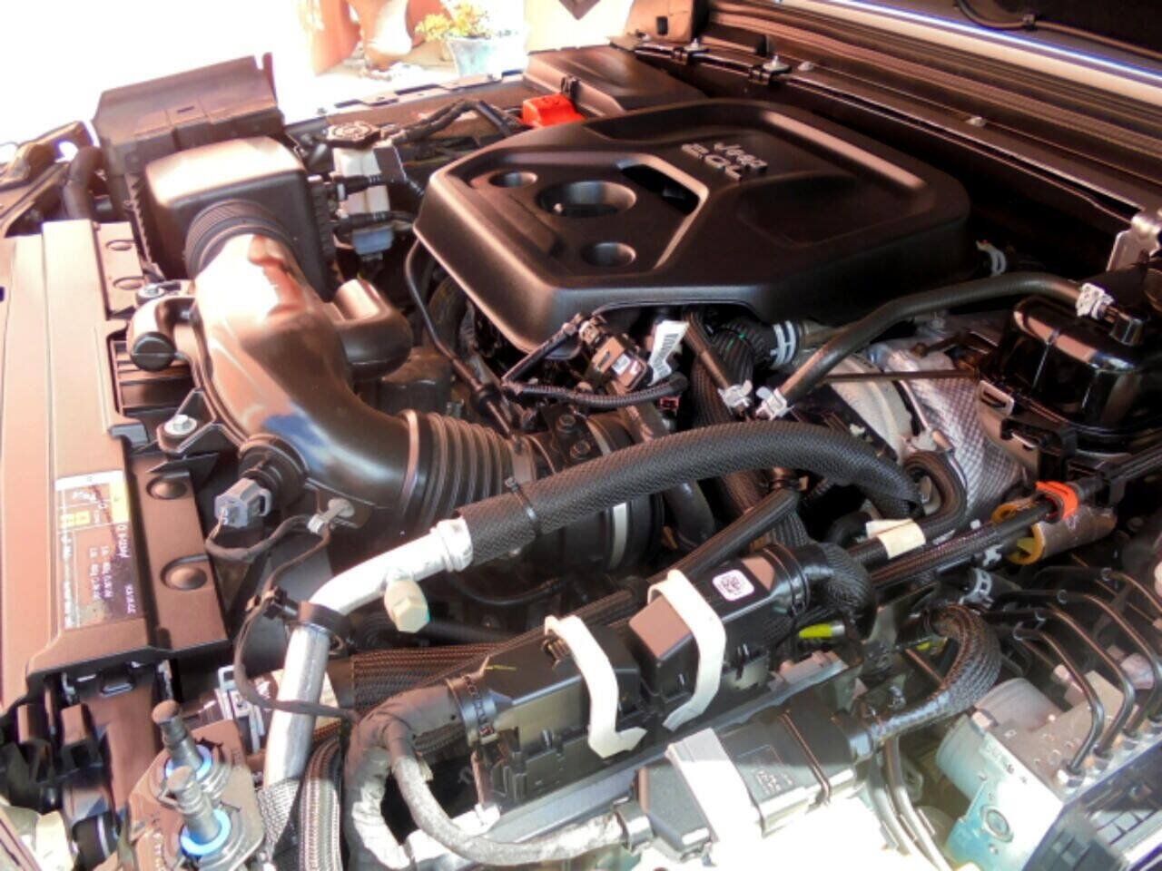 Used 2020 Jeep Wrangler Unlimited Sport AWD/4WD image 36