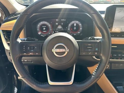 Used 2023 Nissan Rogue Platinum w/ Platinum Premium Package AWD/4WD image 29