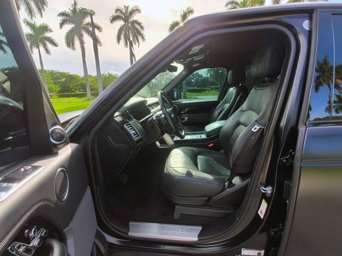 Used 2018 Land Rover Range Rover Supercharged AWD/4WD image 22