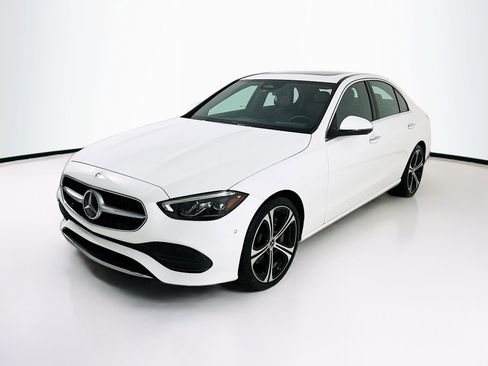 Used 2023 Mercedes-Benz C 300 Sedan image 3