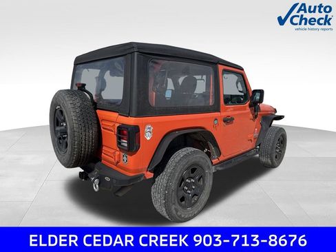 Used 2018 Jeep Wrangler Sport AWD/4WD image 9