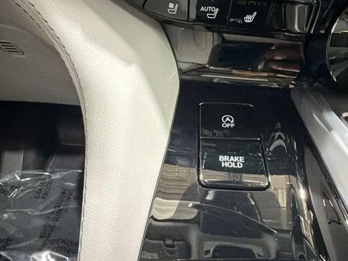 Certified 2024 Acura MDX SH-AWD w/ Advance Package image 41
