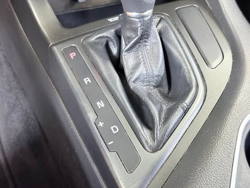 Used 2015 Kia Optima LX FWD image 44