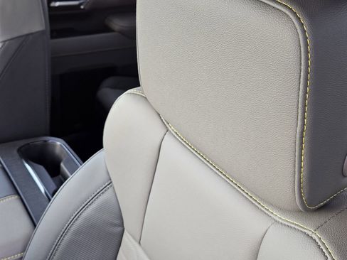 New 2026 Chevrolet Silverado 2500 ZR2 image 32