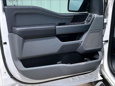 Used 2022 Ford F150 XLT w/ Equipment Group 301A Mid AWD/4WD image 17