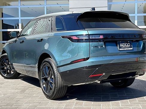 New 2026 Land Rover Range Rover Velar Dynamic SE image 3