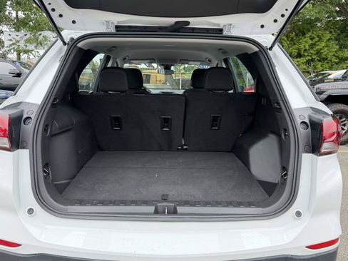 Certified 2023 Chevrolet Equinox LS AWD/4WD image 6