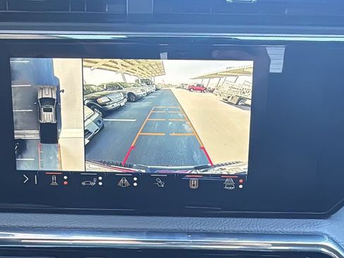Used 2025 GMC Sierra 2500 Denali w/ Denali Reserve Package AWD/4WD image 18
