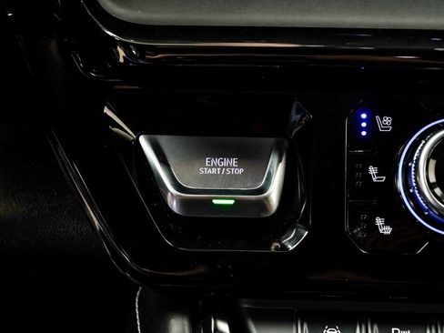 Used 2024 GMC Sierra 1500 AT4X image 20