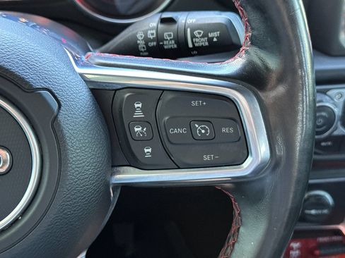 Used 2020 Jeep Wrangler Unlimited Rubicon AWD/4WD image 30
