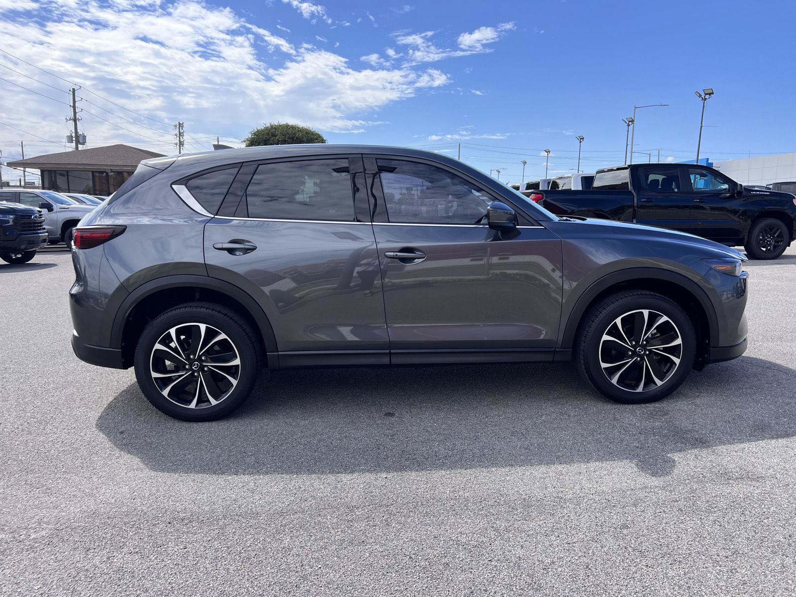 Used 2023 MAZDA CX-5 AWD 2.5 S w/ Premium Package image 9