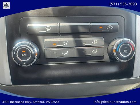 Used 2017 Nissan Frontier SV AWD/4WD image 17