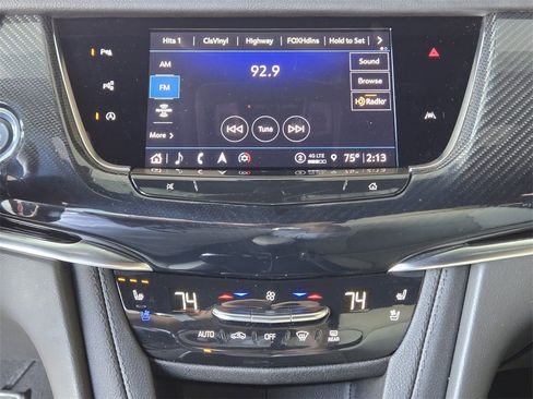 Used 2024 Cadillac XT6 Sport w/ Technology Package image 26