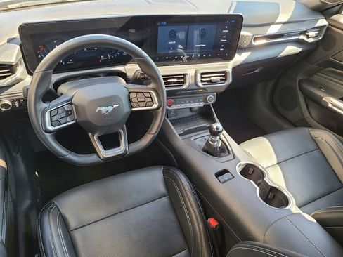 Used 2024 Ford Mustang GT Premium image 34