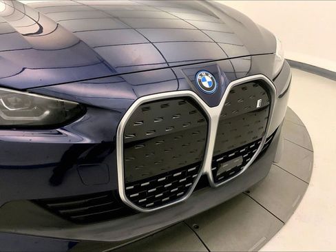 Certified 2023 BMW i4 eDrive35 RWD image 29