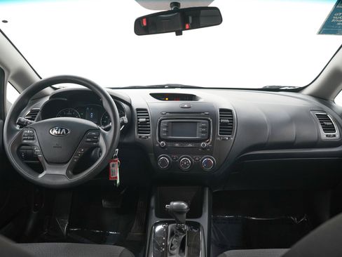 Used 2018 Kia Forte LX w/ LX Rear Camera Package FWD image 13
