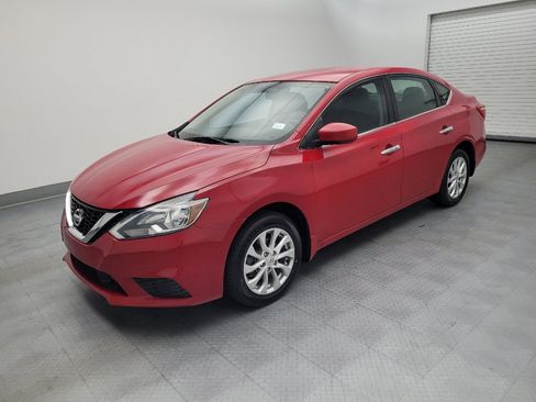 Used 2018 Nissan Sentra SV FWD image 2