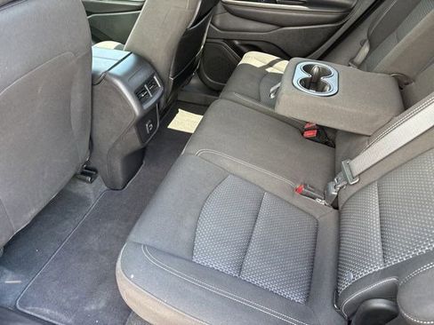 Used 2022 GMC Terrain SLE w/ Driver Convenience Package FWD image 29