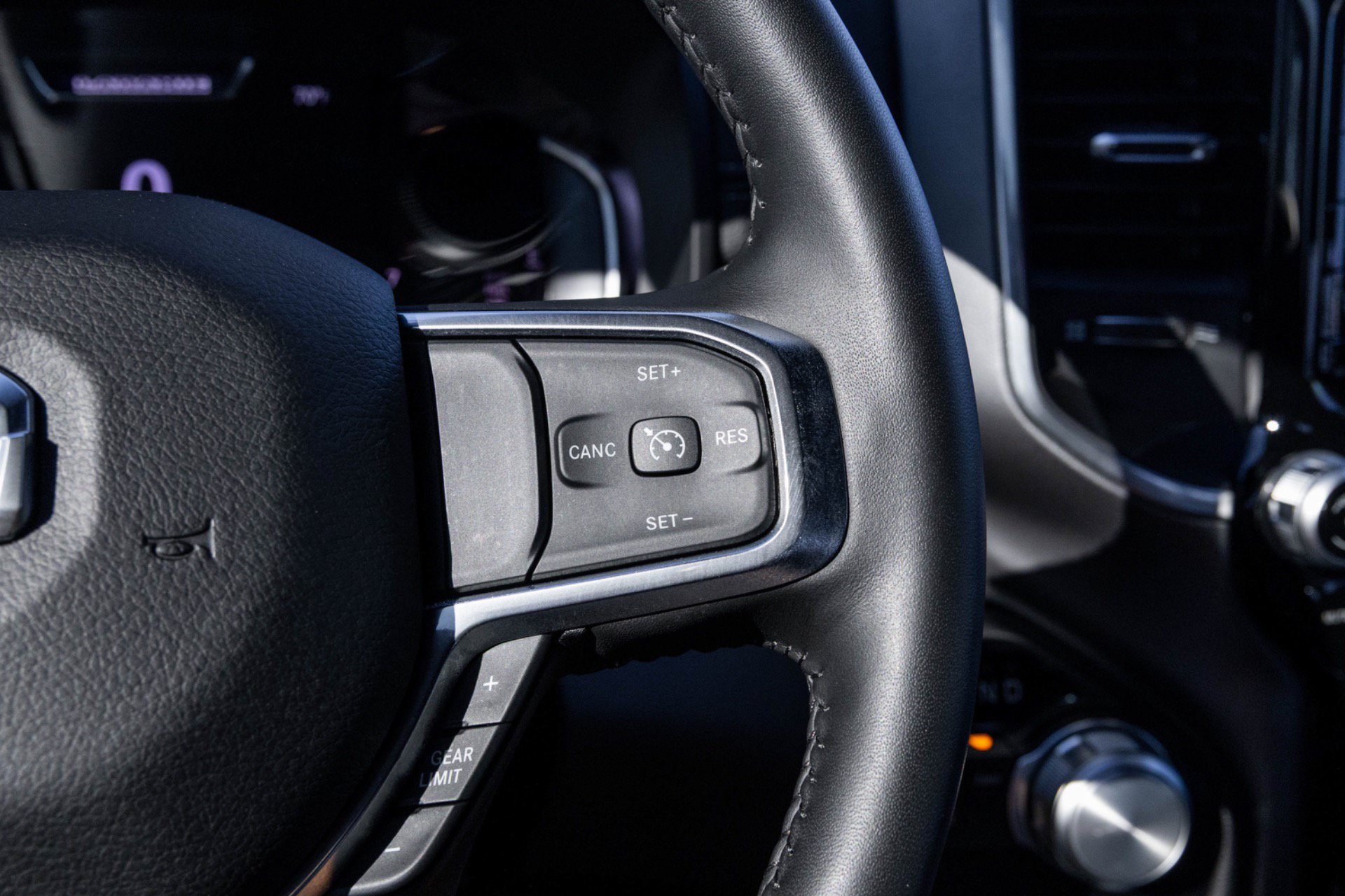 Used 2024 RAM 2500 Laramie w/ Night Edition AWD/4WD image 19