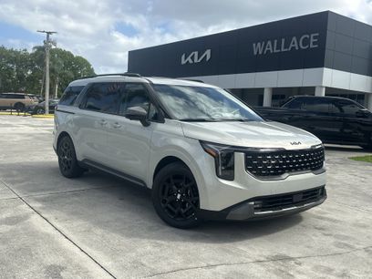 New 2026 Kia Carnival SX