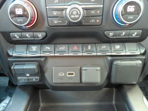 Used 2020 Chevrolet Silverado 3500 LTZ w/ LTZ Texas Edition image 47